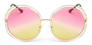 Oversized Retro Sunglasses - Capacina