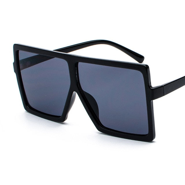 Oversized Retro Sunglasses - Capacina