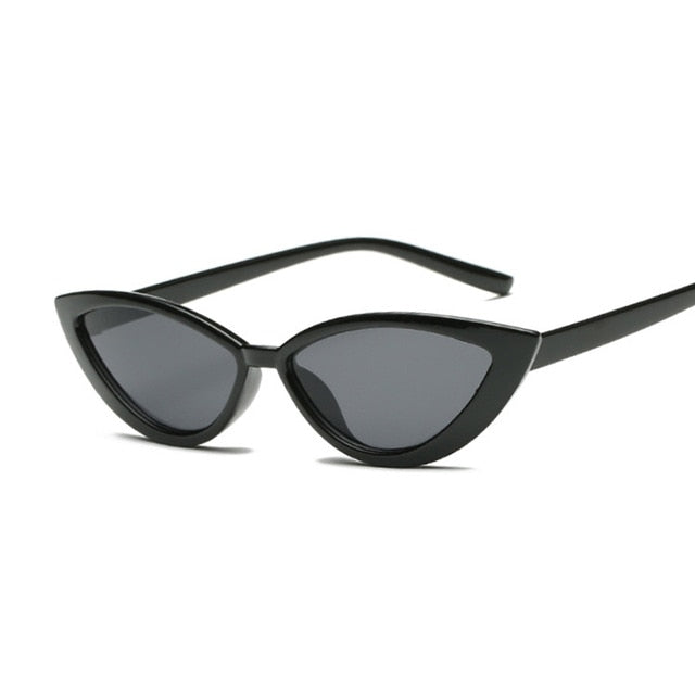 Small Cats Eye Vintage Sunglasses - Capacina